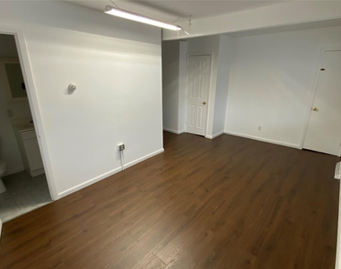 102 Sullivan Street - Photo Thumbnail 3