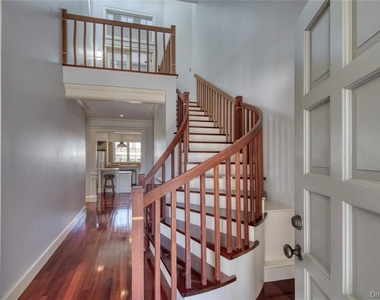 11003 Main Road - Photo Thumbnail 10