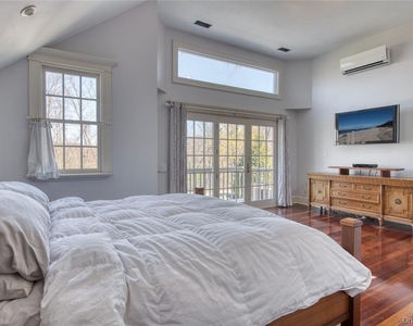 11003 Main Road - Photo Thumbnail 11