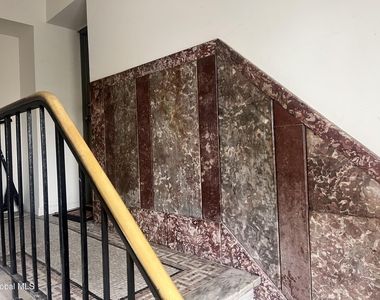 164 Madison Avenue - Photo Thumbnail 1