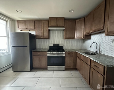 159 Lewis Street - Photo Thumbnail 3