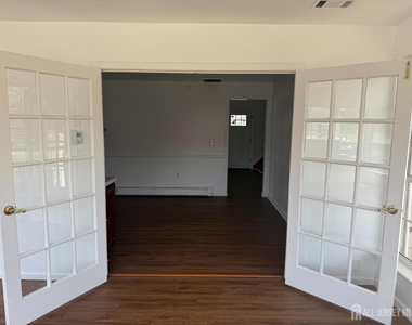 80 Gates Road - Photo Thumbnail 4