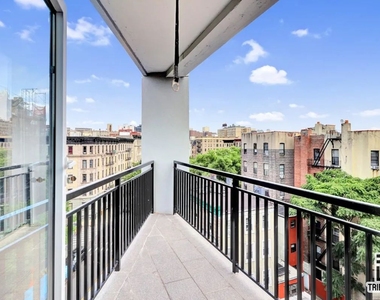 469 Convent Avenue - Photo Thumbnail 4