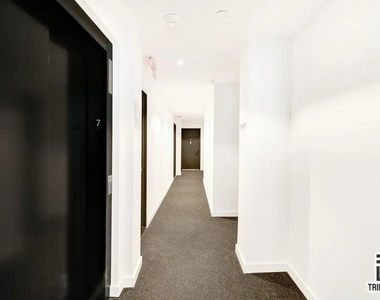 469 Convent Avenue - Photo Thumbnail 9