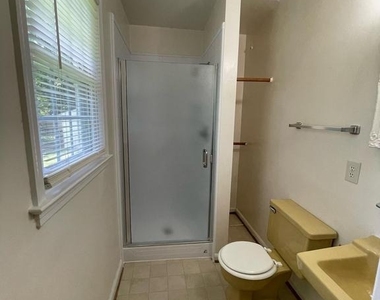 5516 Bounds Street - Photo Thumbnail 9