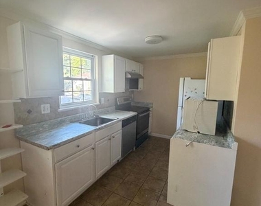 3331 Wyndale Court - Photo Thumbnail 5