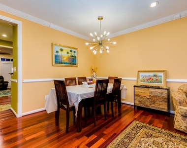 13665 Saint Johns Wood Place - Photo Thumbnail 9