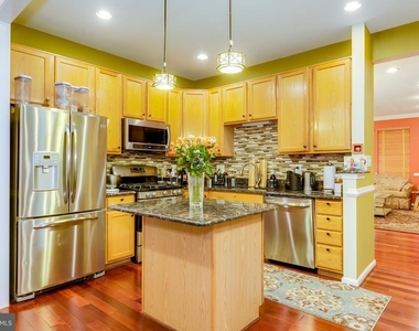 13665 Saint Johns Wood Place - Photo Thumbnail 14