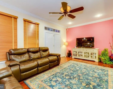 13665 Saint Johns Wood Place - Photo Thumbnail 13
