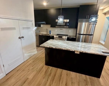 1701 Point Breeze Avenue - Photo Thumbnail 7