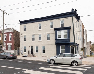 1701 Point Breeze Avenue - Photo Thumbnail 12