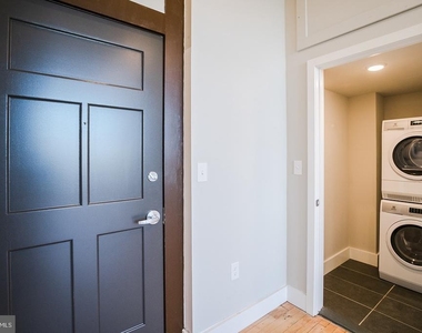 1300 S 19th Street - Photo Thumbnail 7