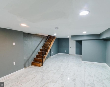 1829 N 27th Street - Photo Thumbnail 12