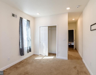 1829 N 27th Street - Photo Thumbnail 14