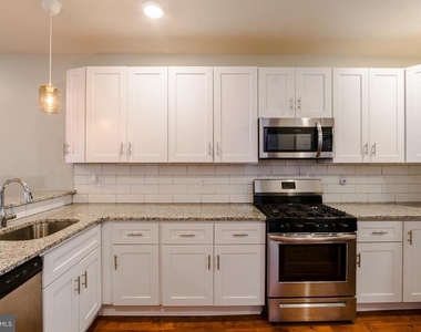 1829 N 27th Street - Photo Thumbnail 8