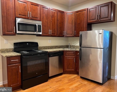 1516 W Diamond Street - Photo Thumbnail 3