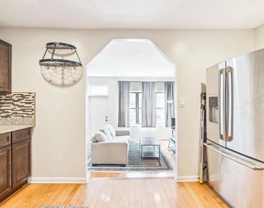 1203 S 16th Street - Photo Thumbnail 10
