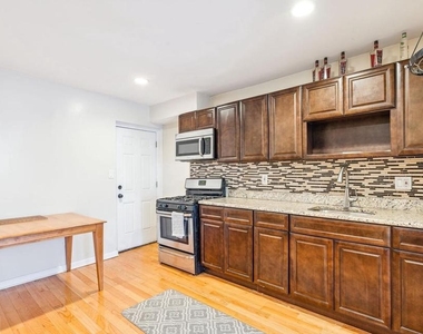 1203 S 16th Street - Photo Thumbnail 6