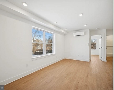 3413 N 19th Street - Photo Thumbnail 23