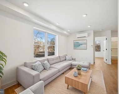 3413 N 19th Street - Photo Thumbnail 2