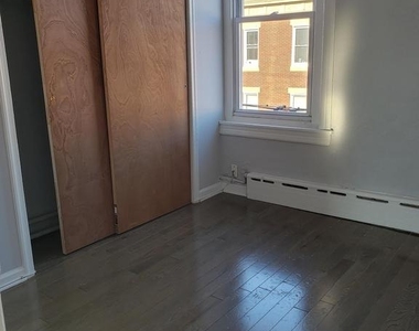 2208 S 15th Street - Photo Thumbnail 16