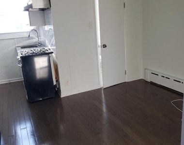 2208 S 15th Street - Photo Thumbnail 9