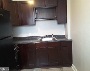 1226 Hellerman Street - Photo Thumbnail 3