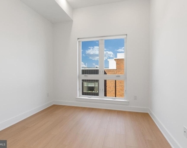 1731 Tilghman Street - Photo Thumbnail 13