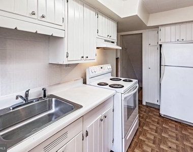 3312 W 13th Street - Photo Thumbnail 5