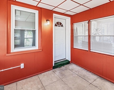 3312 W 13th Street - Photo Thumbnail 1