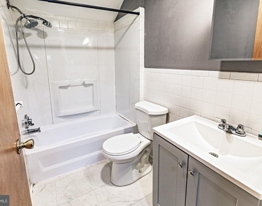 3312 W 13th Street - Photo Thumbnail 9