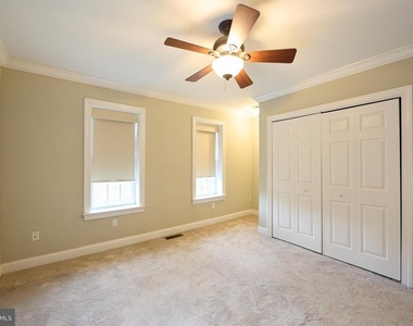 423 N Orange Street - Photo Thumbnail 21