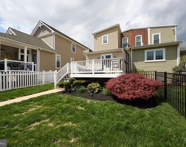 423 N Orange Street - Photo Thumbnail 26