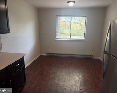 612 N Shady Retreat Road - Photo Thumbnail 7