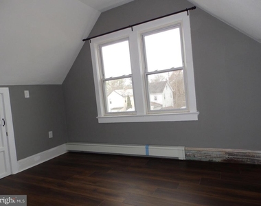 20 Lytle Street - Photo Thumbnail 8