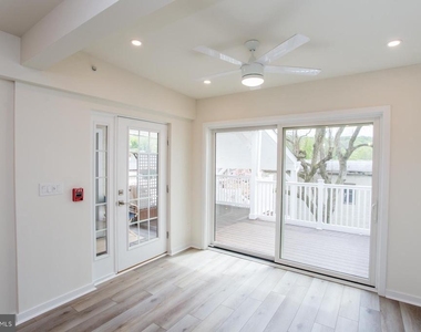 41d Bridge Street - Photo Thumbnail 3