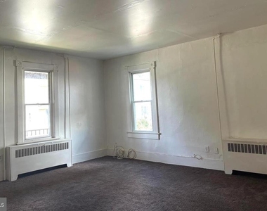 17 Arbutus Avenue - Photo Thumbnail 3