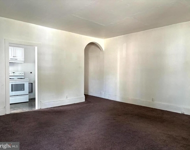 17 Arbutus Avenue - Photo Thumbnail 1
