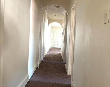 17 Arbutus Avenue - Photo Thumbnail 6