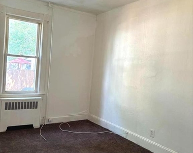 17 Arbutus Avenue - Photo Thumbnail 8