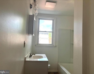 17 Arbutus Avenue - Photo Thumbnail 9