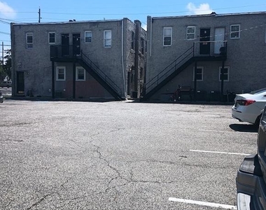 301 W Evesham Avenue - Photo Thumbnail 17