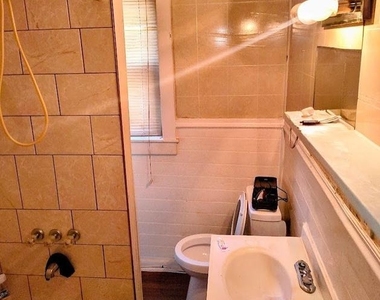 301 W Evesham Avenue - Photo Thumbnail 9