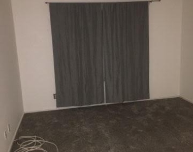 1408 Ralston Drive - Photo Thumbnail 6