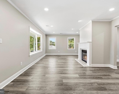 2608 Holly Drive - Photo Thumbnail 4