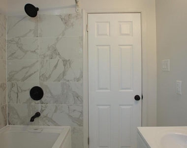 2608 Holly Drive - Photo Thumbnail 18