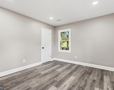 2608 Holly Drive - Photo Thumbnail 11