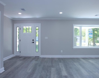 2608 Holly Drive - Photo Thumbnail 10