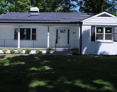 2608 Holly Drive - Photo Thumbnail 1