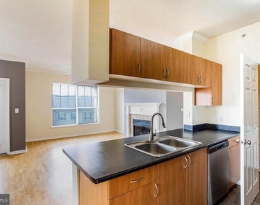 13505 Kildare Hills Terrace - Photo Thumbnail 2